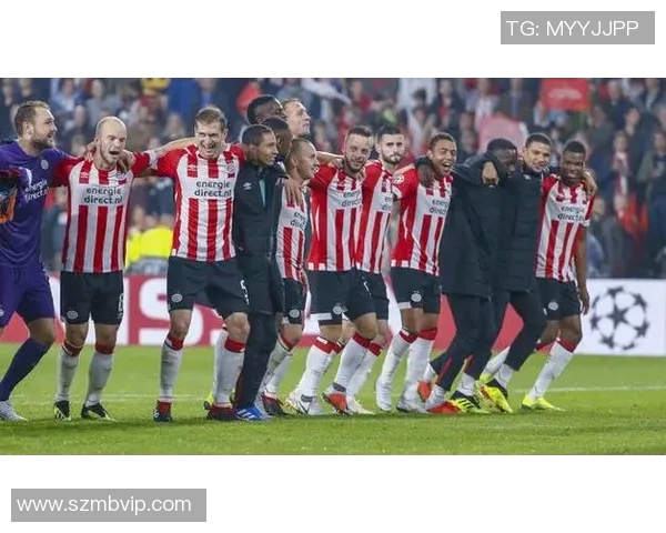 埃因霍温主场迎战赫拉克勒斯争夺联赛重要积分之战