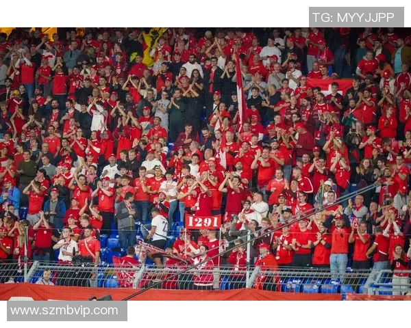 拜仁与巴黎欧冠对决日期揭晓球迷期待激烈较量