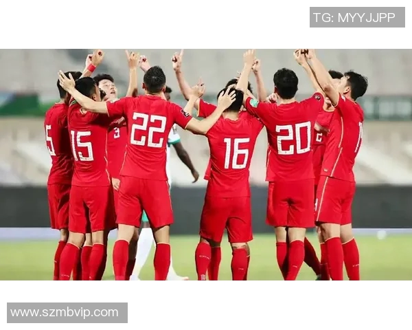 越南与阿联酋在亚运会的激烈对决展现足球魅力与团队精神 越南与阿联酋在亚运会的激烈对决展现足球魅力与团队精神