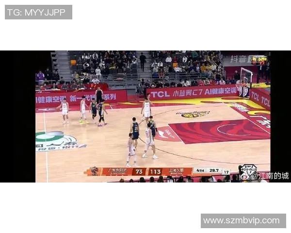 CBA焦点战上海久事迎战广东队双方争夺季后赛席位的关键对决