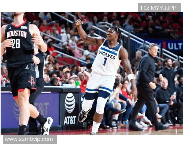 杰登艾维的崛起之路:从大学篮球明星到NBA新星的奋斗历程 杰登艾维的崛起之路:从大学篮球明星到NBA新星的奋斗历程