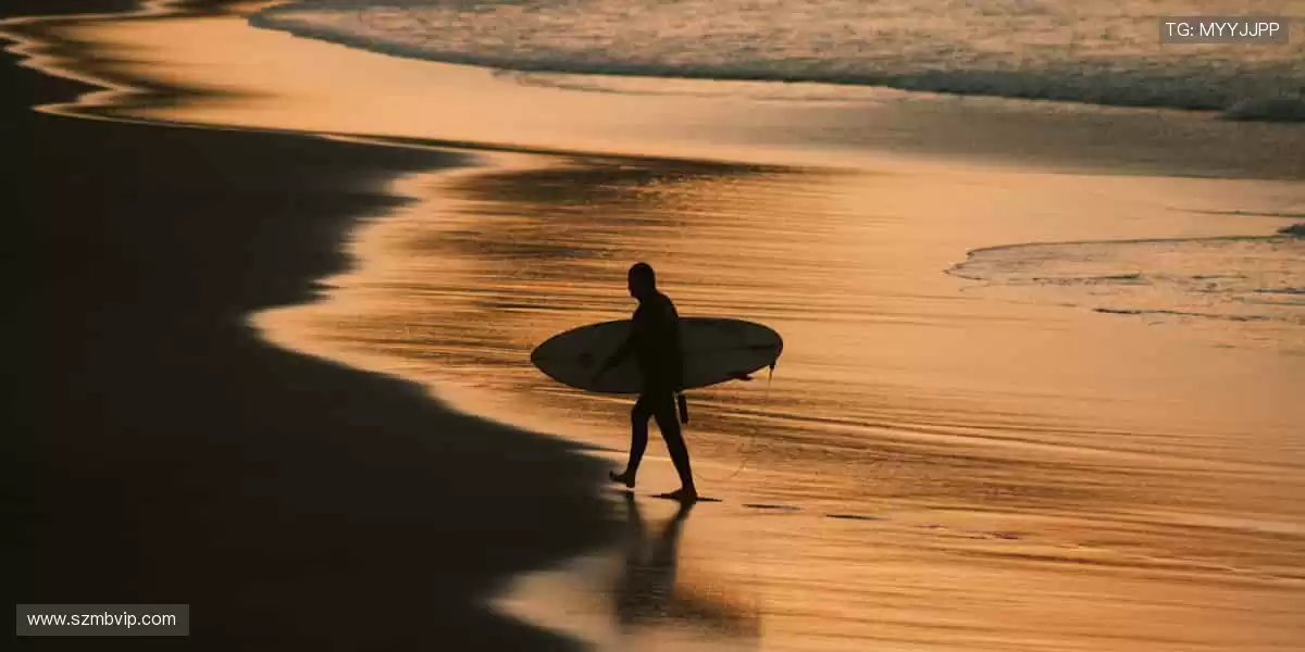🎁 正版授权，独家周边！用潮流装备，彰显你的热爱👕🏆